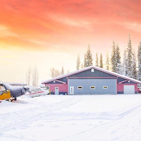 Biplane Hangar Bighorn Room North Pole Εξωτερικό φωτογραφία